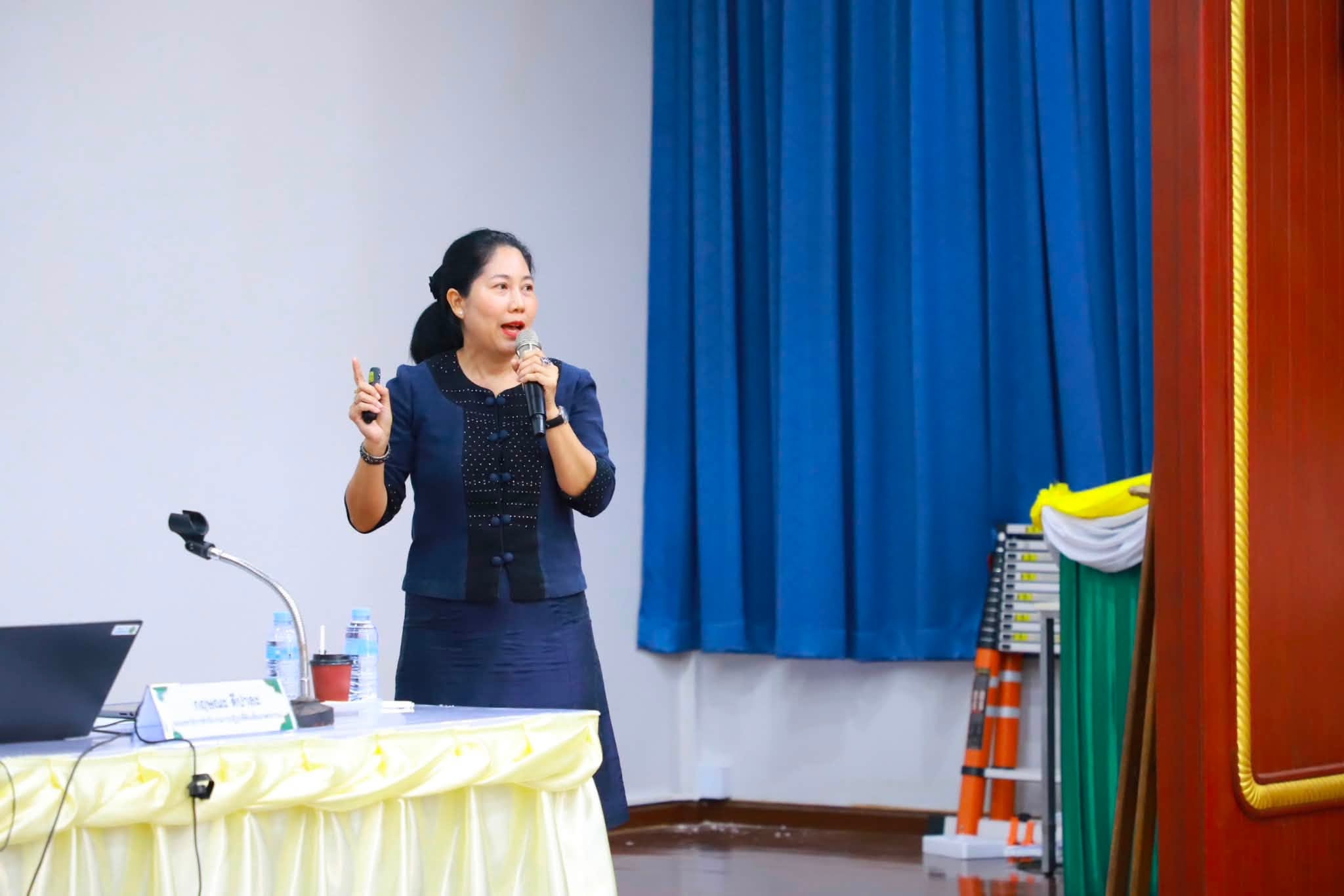 title - รองเลขาธิการ ส.ป.ก. เปิดอบรมหลักสูตร นปต. รุ่นที่ 8 ดันข้าราชการเปลี่ยนบทบาทสู่ “ผู้นำทีม” พร้อมขับเคลื่อนยุทธศาสตร์ชาติ